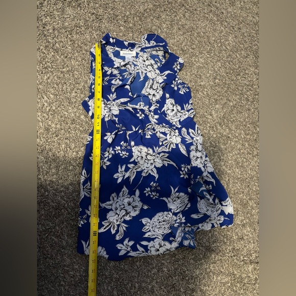 Motherhood Blue Floral Maternity Blouse - Picture 6 of 8